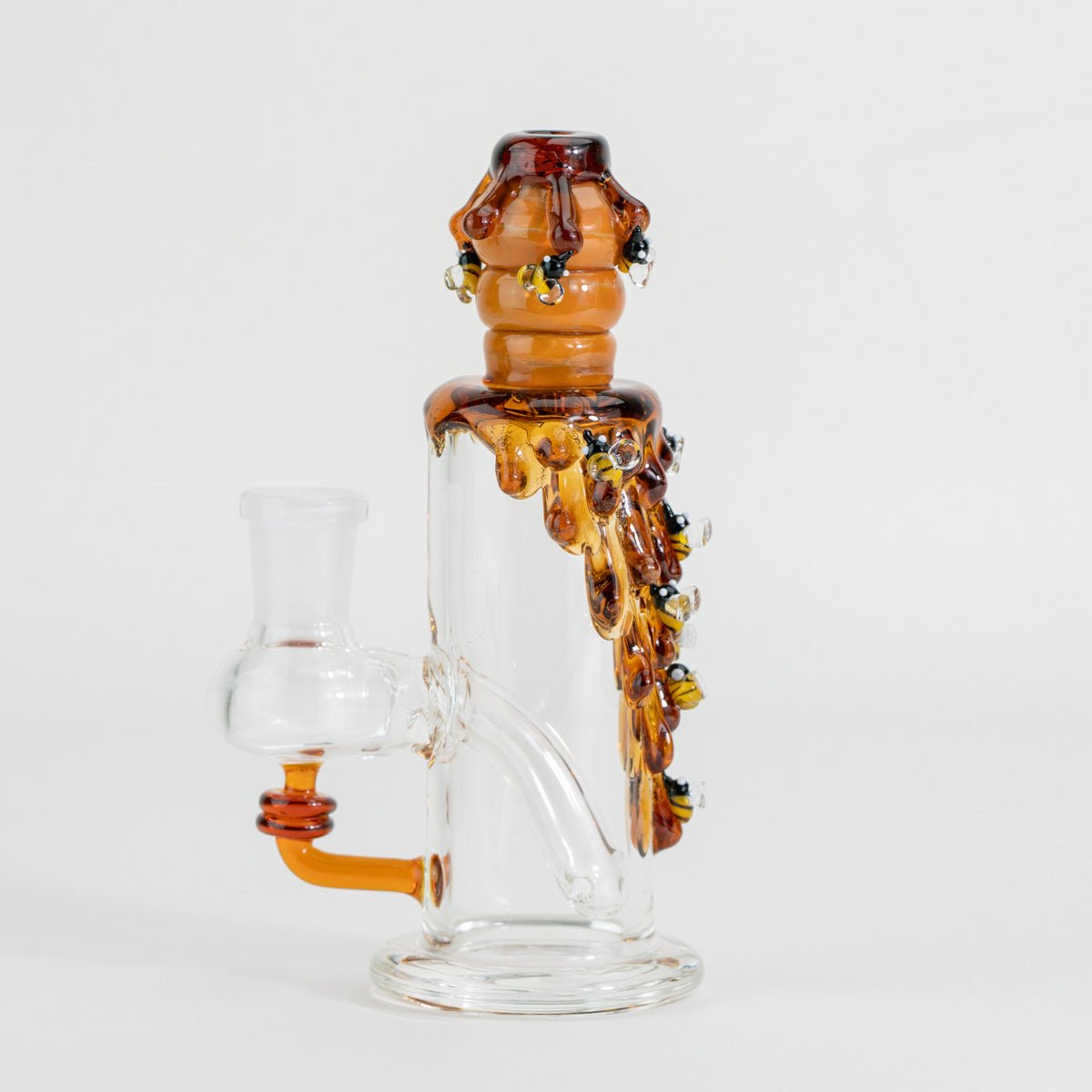 Nano rig with bees and honeycomb