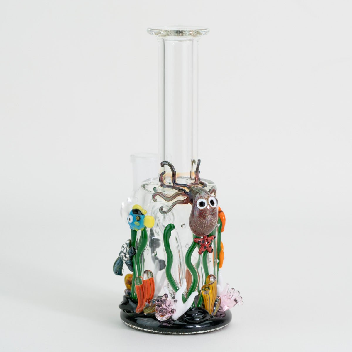 Glass pipe mini rig with under the sea creatures on white background