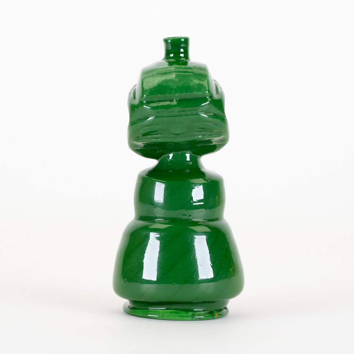 Spartan helmet themed glass attachment designed for Puffco Peak setups