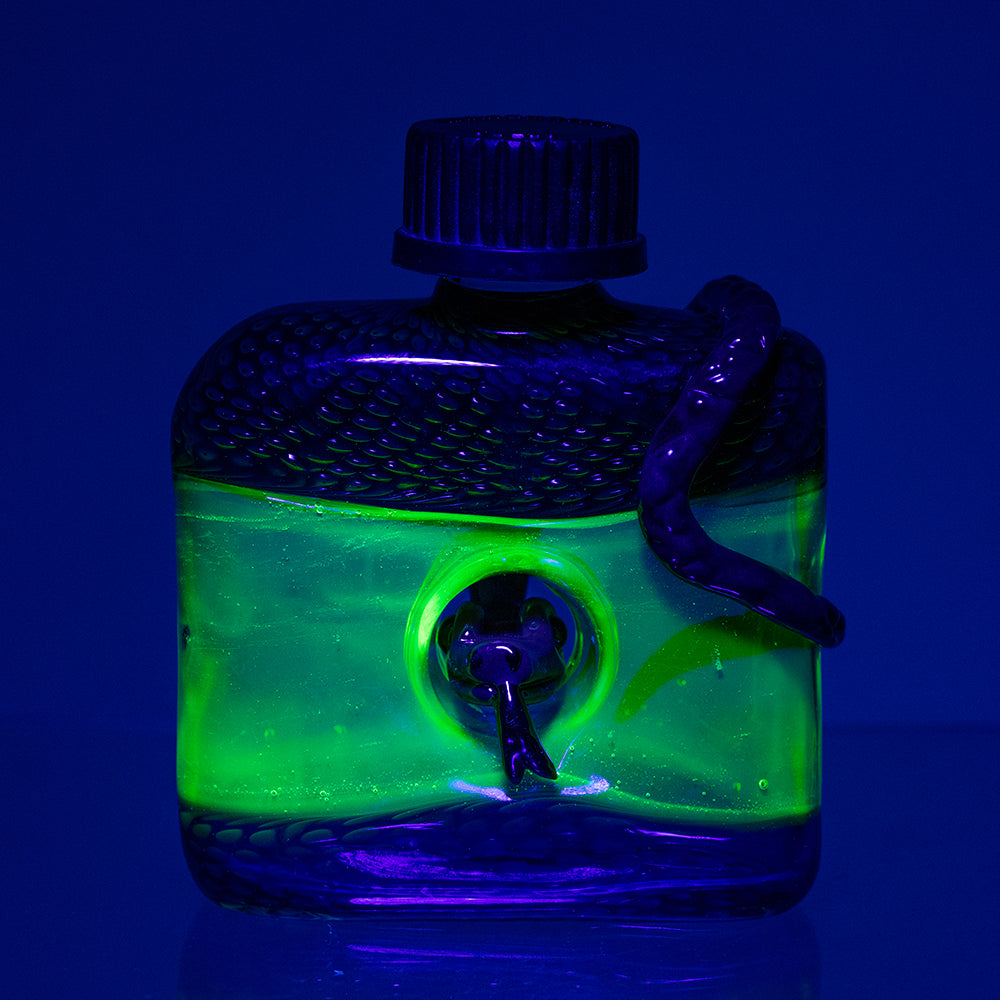 UV Illuminati Snake Flask Empire Smokes