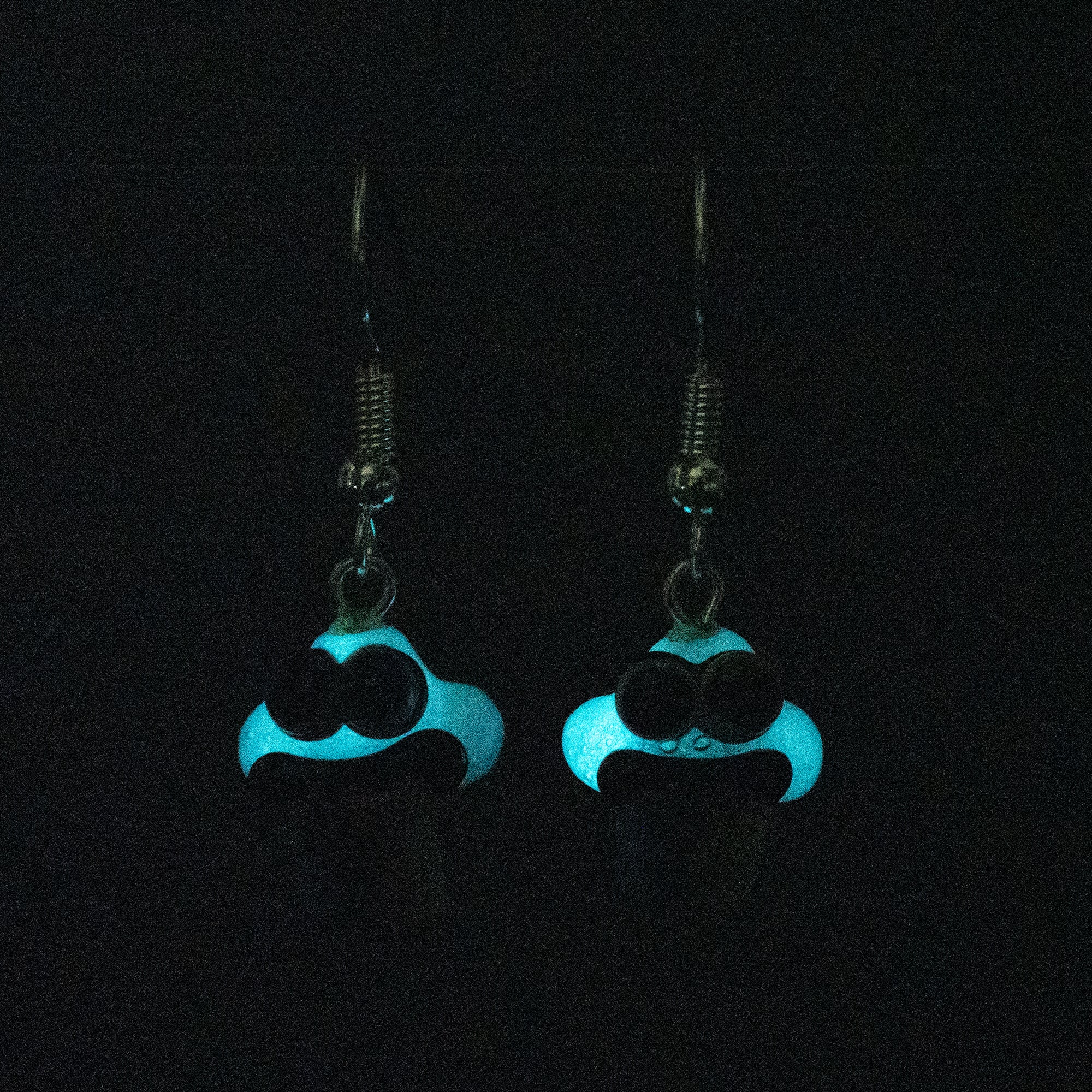 Trippy Face Dangle Earrings - Set of Two Empire Smokes