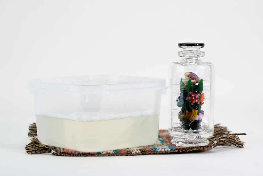 Puffco device cleaned with bubbles inside