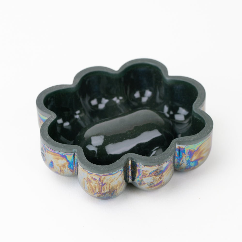Doble Reina Perla Negra Ashtray - Empire Smokes