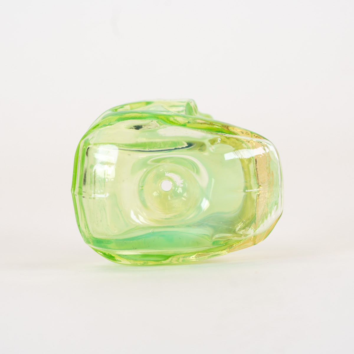 Halo bowl piece featuring a metallic gold helmet-style detail